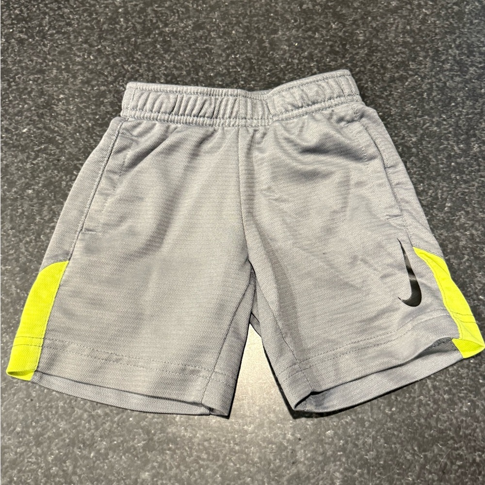 Nike 3T in Gray with Neon Yellow Accents